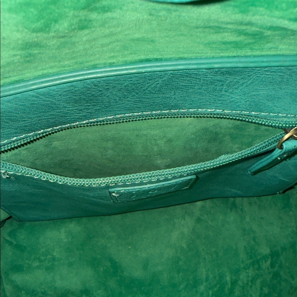 Susan Joy Taylor Oversized Turquoise Vegan Leather Tote Bag - Picture 10 of 13